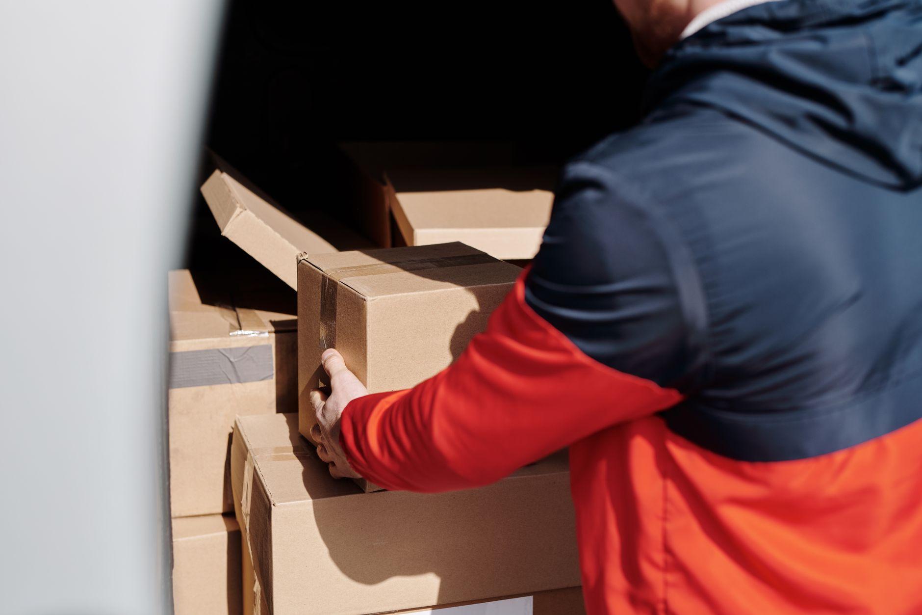 Stop Losing Money: Outsource Your UK Big-Item Deliveries
