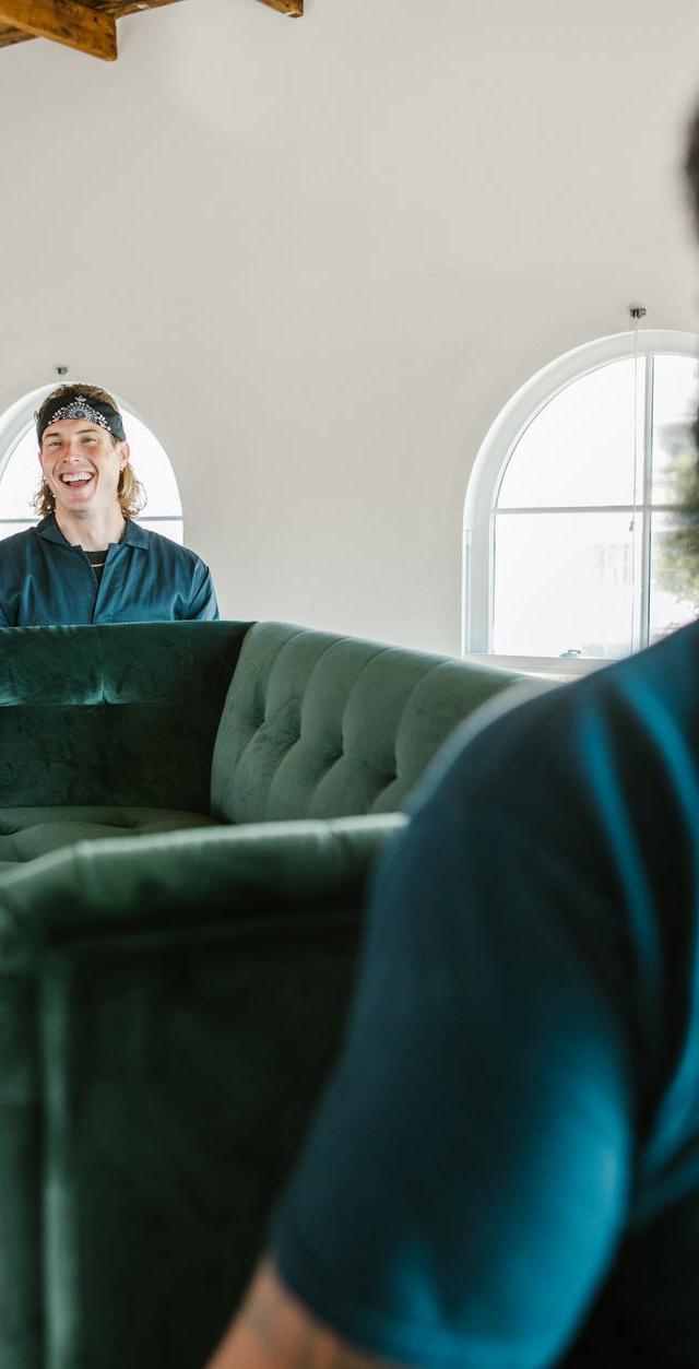 Ways to Save £ on Sofa Delivery in Surrey