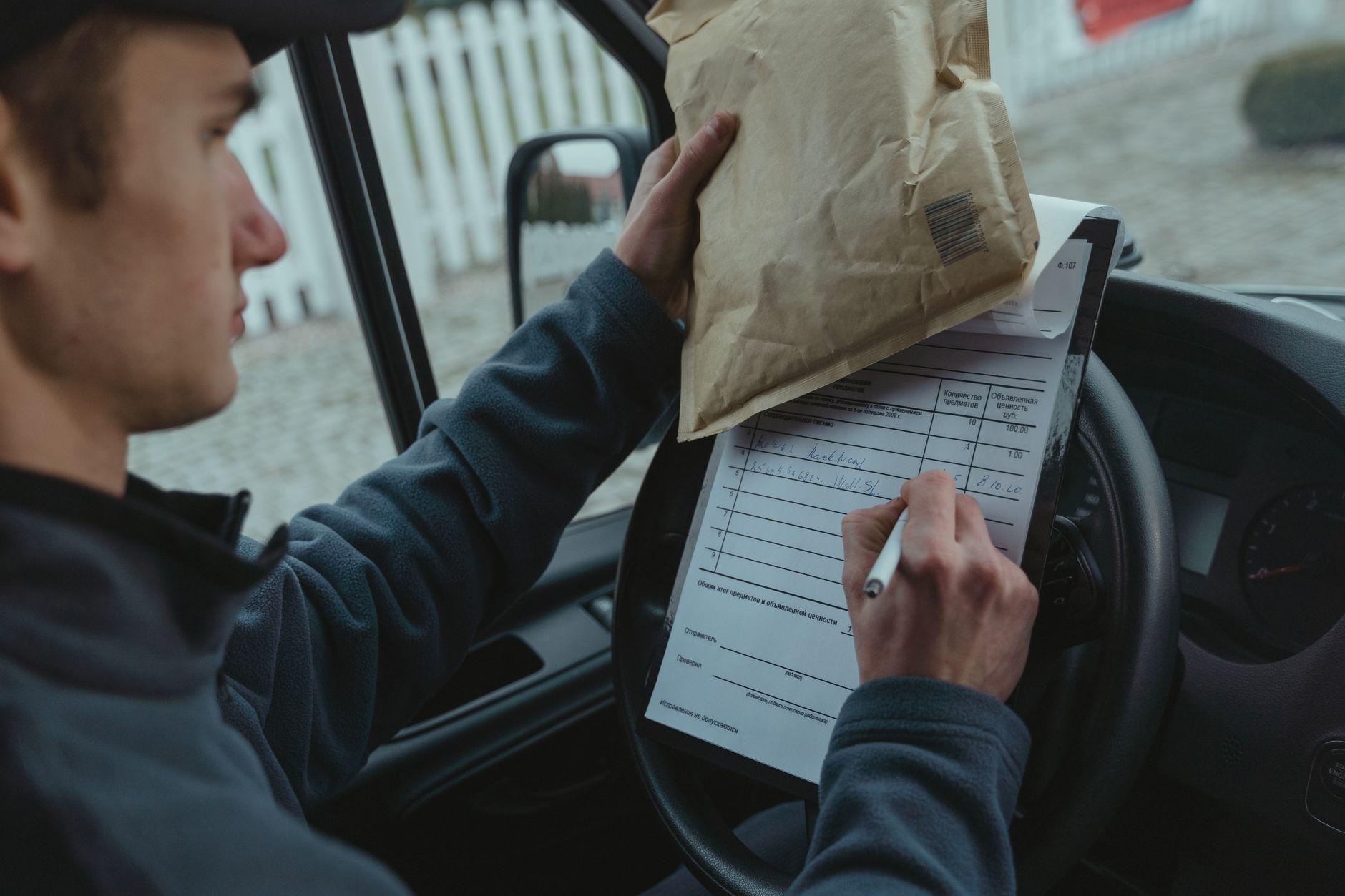 Cut Through the Confusion: Tax Tips for UK Delivery Installers