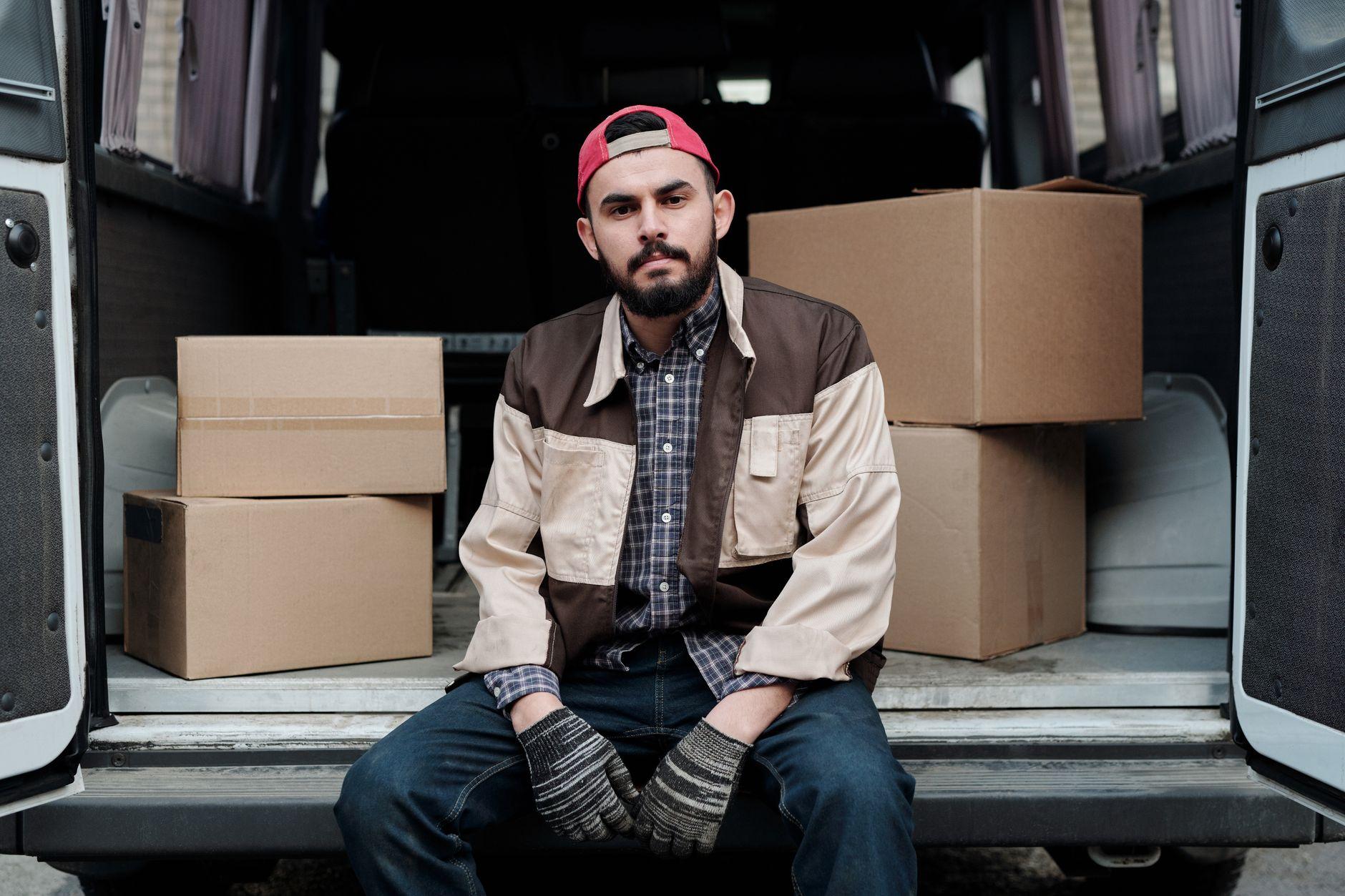 Ways to Save £ on Sofa Delivery in Surrey